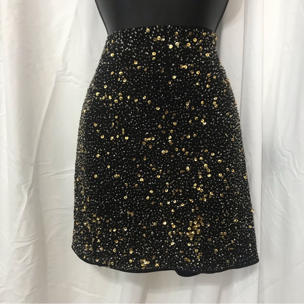 Boston Proper Black and Gold Sequin mini skirt size 10